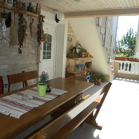 Apartment With A Parking Space - 12552 Vodice
