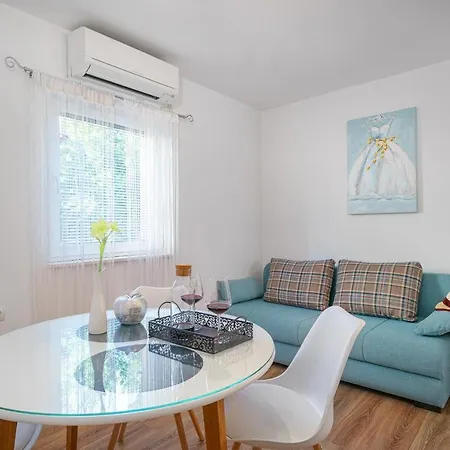 Apartment With A Parking Space - 12552
